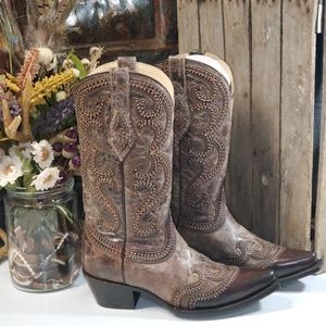 Corral Boots ~ Cowboy Boots